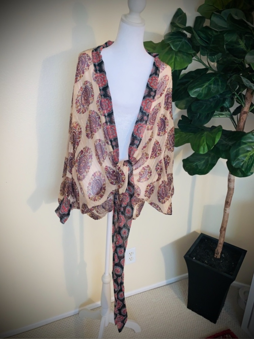 Free People Printed Tie-Front Kimono in Cream, Black & Red